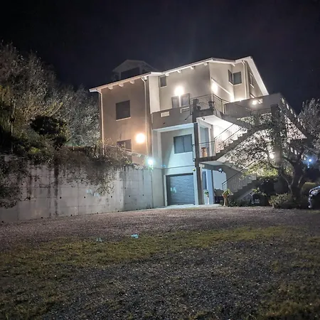 Binario Nove E Tre Quarti Frühstückspension