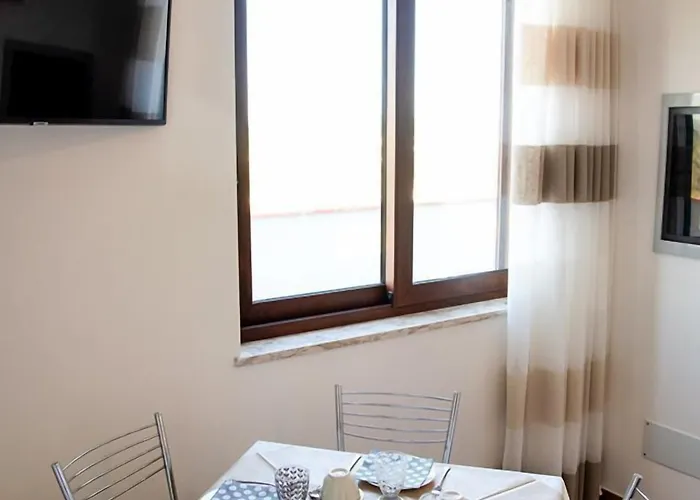 Binario Nove E Tre Quarti 2* Agropoli