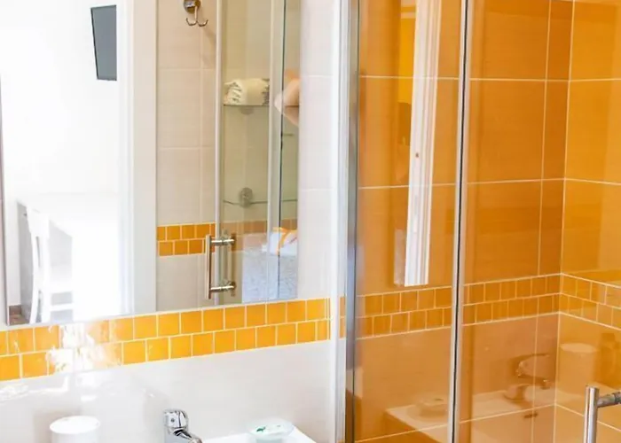 Binario Nove E Tre Quarti Frühstückspension Agropoli