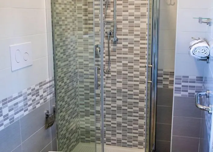 Binario Nove E Tre Quarti Agropoli