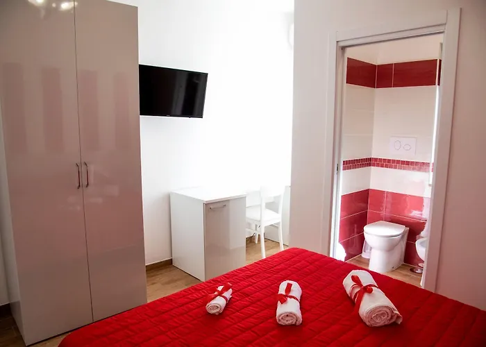 Binario Nove E Tre Quarti Frühstückspension 2*