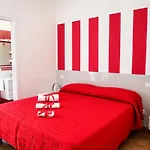 Binario Nove E Tre Quarti B&B 아그로폴리