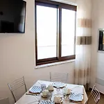 Binario Nove E Tre Quarti 2* 아그로폴리