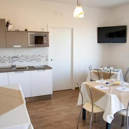 Binario Nove E Tre Quarti Bed and breakfast Agropoli