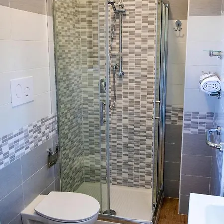 Binario 9 E 3/4 Bed & Breakfast 2*