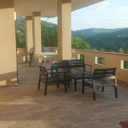 Bed and breakfast Binario Nove E Tre Quarti